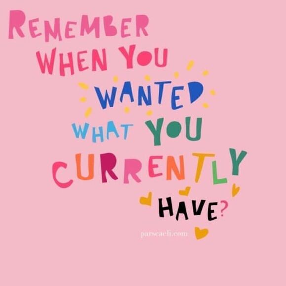 Free People oversized puffer bag NWT Color is bright pink - Picture 8 of 8